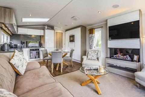 2 bedroom lodge for sale, Willow Pastures, Skirlaugh East Yorkshire