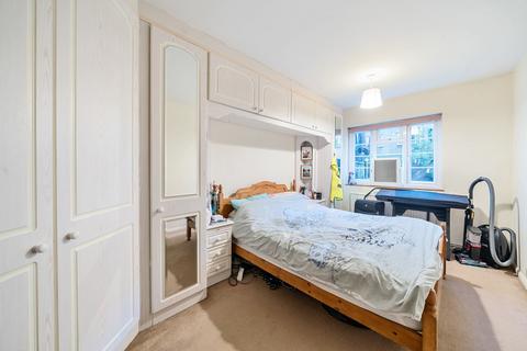 2 bedroom flat for sale - Wilmer Crescent, Kingston Upon Thames, KT2