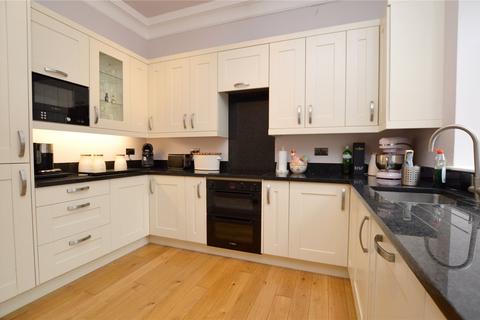 4 bedroom semi-detached house for sale, Crawshaw Avenue, Pudsey, Leeds, West Yorkshire