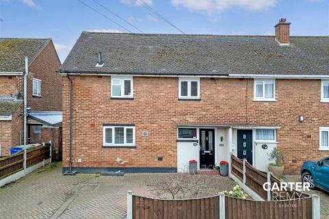63 Fairway, Grays, RM16 2AL