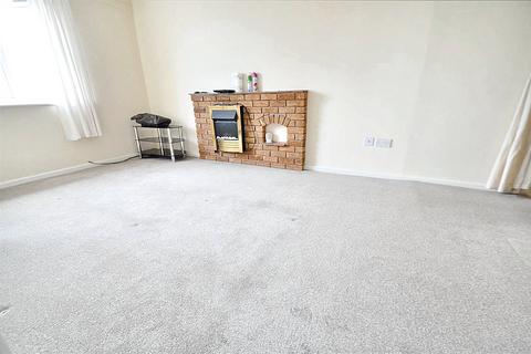 1 bedroom maisonette to rent, Henley Drive, Worcestershire WR9