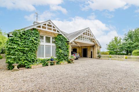 5 bedroom detached house for sale, Ware Road, Ware SG12
