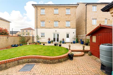 5 bedroom detached house for sale, Harlow Crescent, Oxley Park, Milton Keynes, Buckinghamshire, MK4