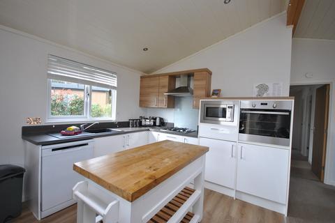 3 bedroom lodge for sale, Cheddar Woods, Cheddar, BS27