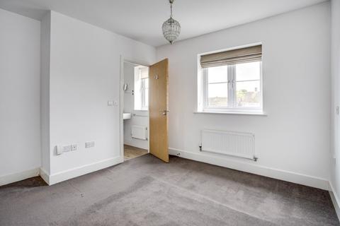 24 Findlay Mews, Marlow, SL7 1AP