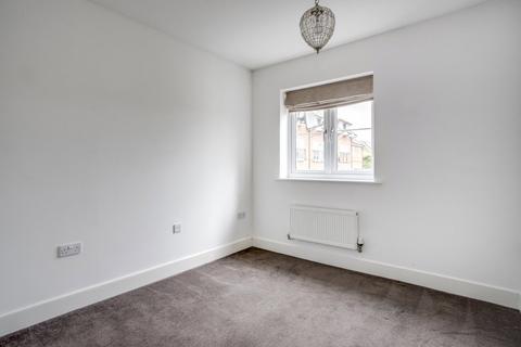 24 Findlay Mews, Marlow, SL7 1AP