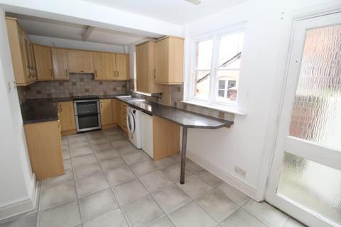 2 bedroom terraced house for sale, King Street, Knutsford