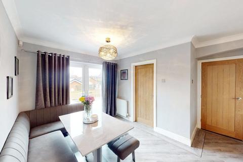14 Barnfield Drive, Westhoughton, Bolton, BL5 3UA