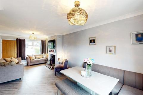 14 Barnfield Drive, Westhoughton, Bolton, BL5 3UA