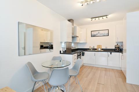 2 bedroom flat for sale - Sherrington Court, London E16