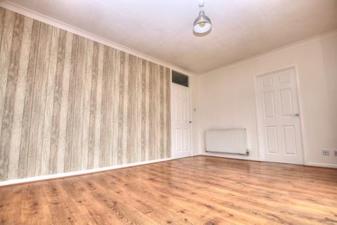 2 bedroom flat for sale, Allerdean Close, West Denton Park, Newcastle upon Tyne, NE15