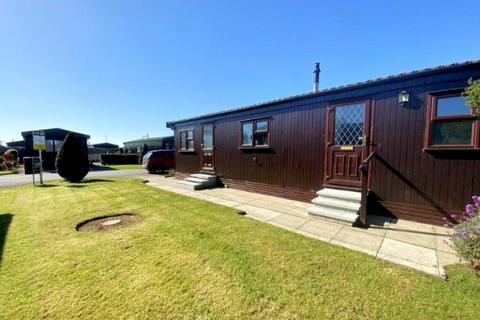 2 bedroom park home for sale, 7 Cedar Avenue, Torksey Lock LN1