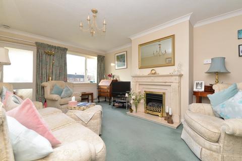 3 bedroom end of terrace house for sale, Willowdene Close, New Milton, Hampshire, BH25