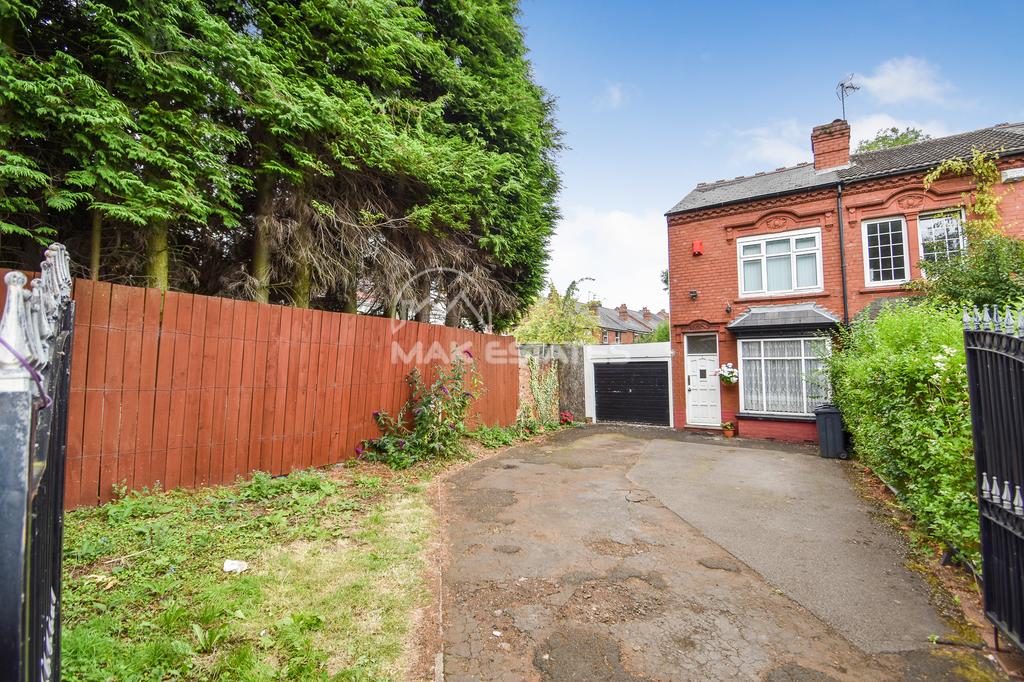 Selsey Avenue, Birmingham B17 3 bed semidetached house £1,200 pcm (£