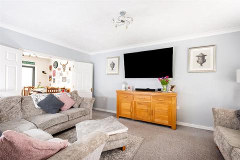 4 bedroom detached house for sale, Cheshire Rise, Bletchley, Milton Keynes, Buckinghamshire, MK3