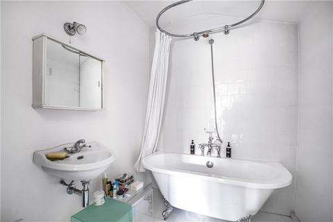 40 Alverton Street, London, SE8 5NH