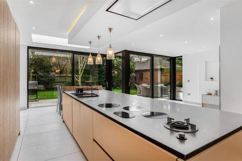 1 Elvaston Way, Shirley, Solihull, B90 1TY