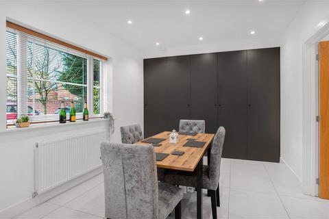 1 Elvaston Way, Shirley, Solihull, B90 1TY