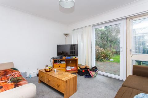 8 Rushmead Close, Canterbury, CT2 7RP