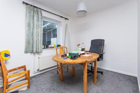8 Rushmead Close, Canterbury, CT2 7RP