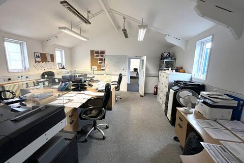 Office to rent, Embankment Road, Plymouth PL4