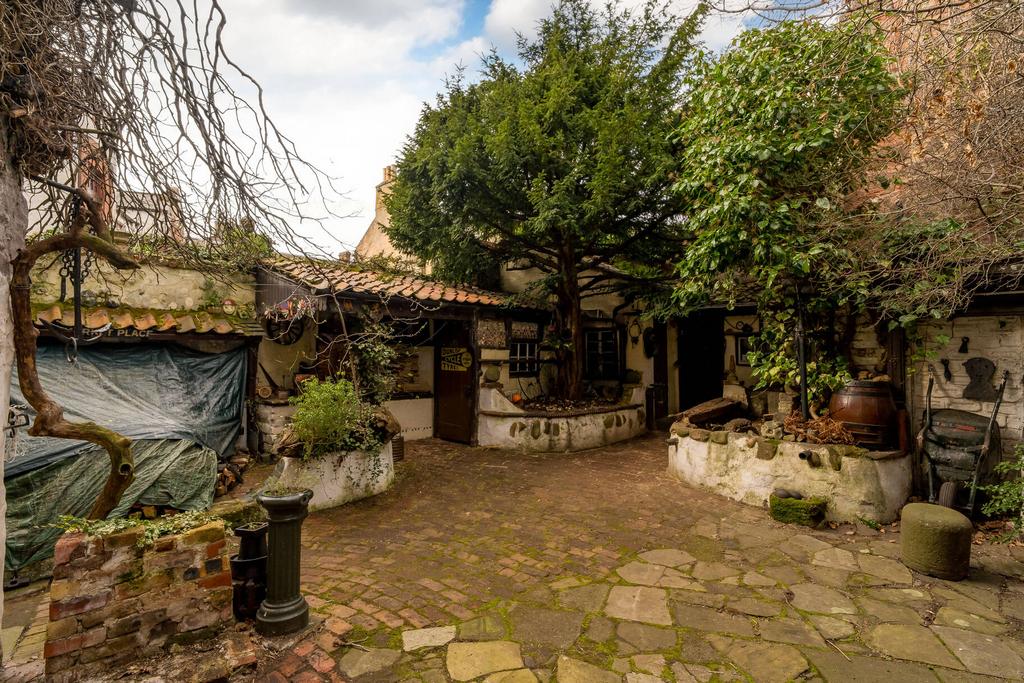 Property Image 16