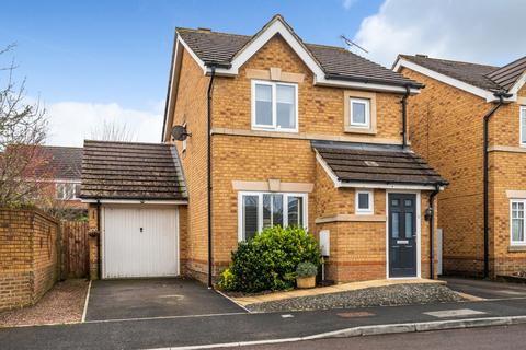 3 bedroom detached house for sale, Thetford Way, Swindon, Wiltshire