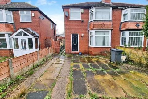3 bedroom semi-detached house for sale - Balmoral Avenue, Hyde, Greater Manchester, SK14 5HY