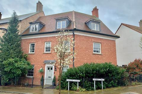 6 bedroom end of terrace house for sale - Clickers Place, Upton, Northampton NN5 4EB