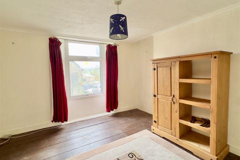 60 Fore Street, Camelford, PL32 9PG