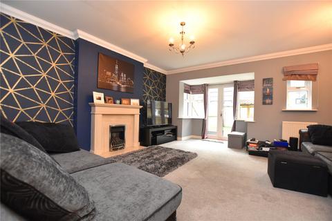 5 bedroom townhouse for sale, Moor Top, Drighlington, Bradford