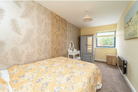2 bedroom apartment to rent - Merridale Road, Wolverhampton WV3