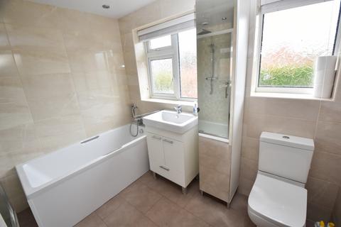 3 bedroom semi-detached house for sale, Woodhouse Road, Davyhulme, M41