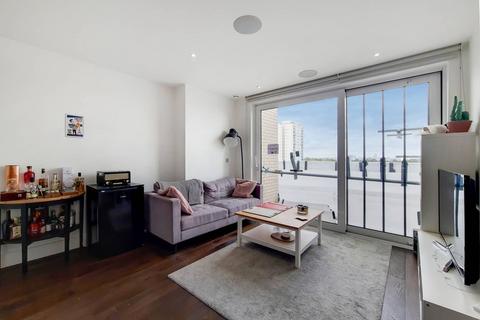 1 bedroom flat for sale, Ingrebourne Apartments, Fulham, London, SW6