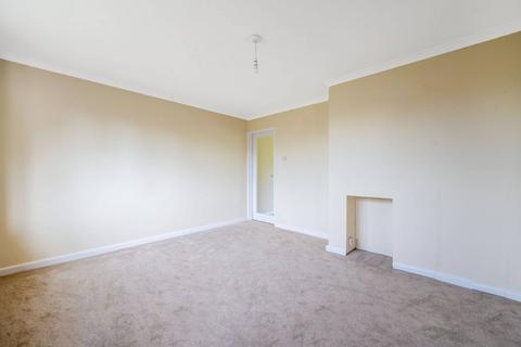 3 bedroom semi-detached house to rent, Bushy Hill Drive, Bushy Hill, Guildford, GU1