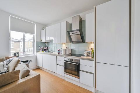 1 bedroom flat for sale, Plimsoll Road, Islington, London, N4