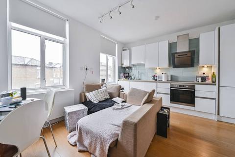 1 bedroom flat for sale - Plimsoll Road, Islington, London, N4