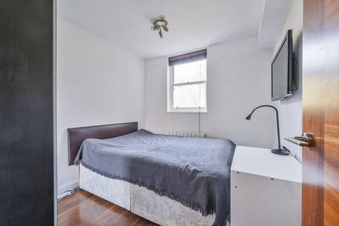 3 bedroom flat to rent - Great Titchfield Street, Fitzrovia, London, W1W