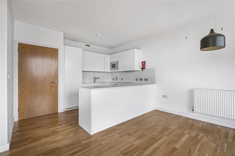 3 bedroom apartment to rent, Amelia Street, London, SE17