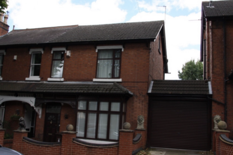1 bedroom in a house share to rent - Lonsdale Road, Wolverhampton WV3