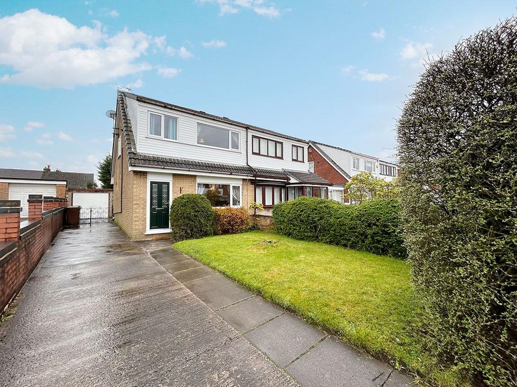 Dunster Close, Platt bridge, Wigan... 3 bed semidetached house for