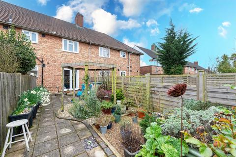 45 Crockham Way, London, SE9 3HD