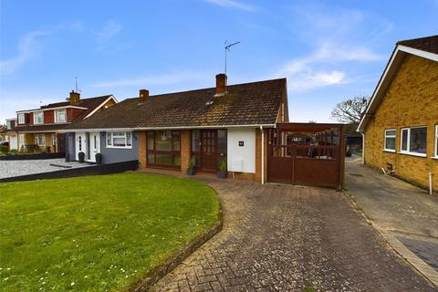 57 Bodiam Avenue, Tuffley, Gloucester, GL4 0TJ