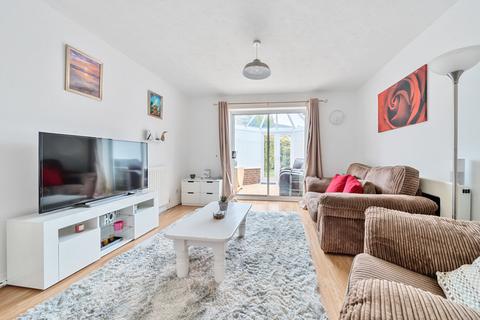 2 bedroom end of terrace house for sale, Saxby Road, Burgess Hill, West Sussex