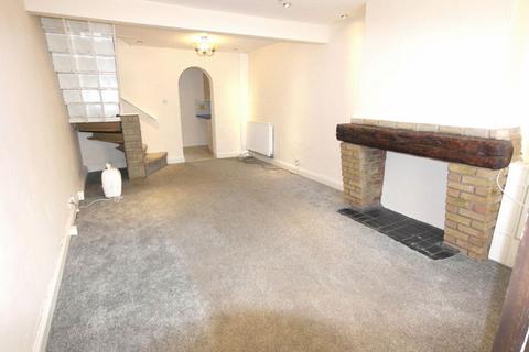 2 bedroom end of terrace house for sale - London Road, Romford, Essex
