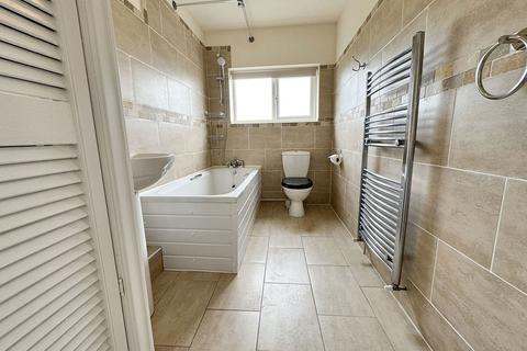 undefined, Lakeside Cottages, Moelfre, Abergele, LL22 9RF
