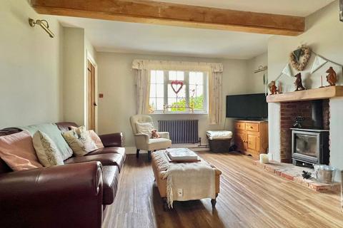 3 bedroom semi-detached house for sale, Lymore Lane, Milford on Sea, Lymington, Hampshire, SO41