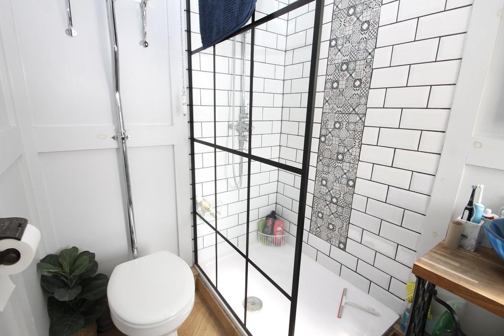 Master ensuite