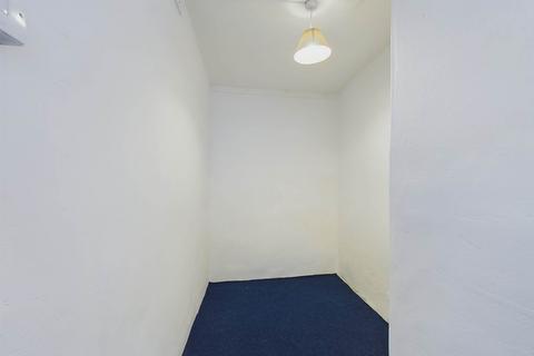1 bedroom flat for sale, Fore Street, Callington