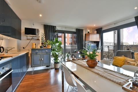 2 bedroom flat for sale, West Carriage House, Woolwich, SE18